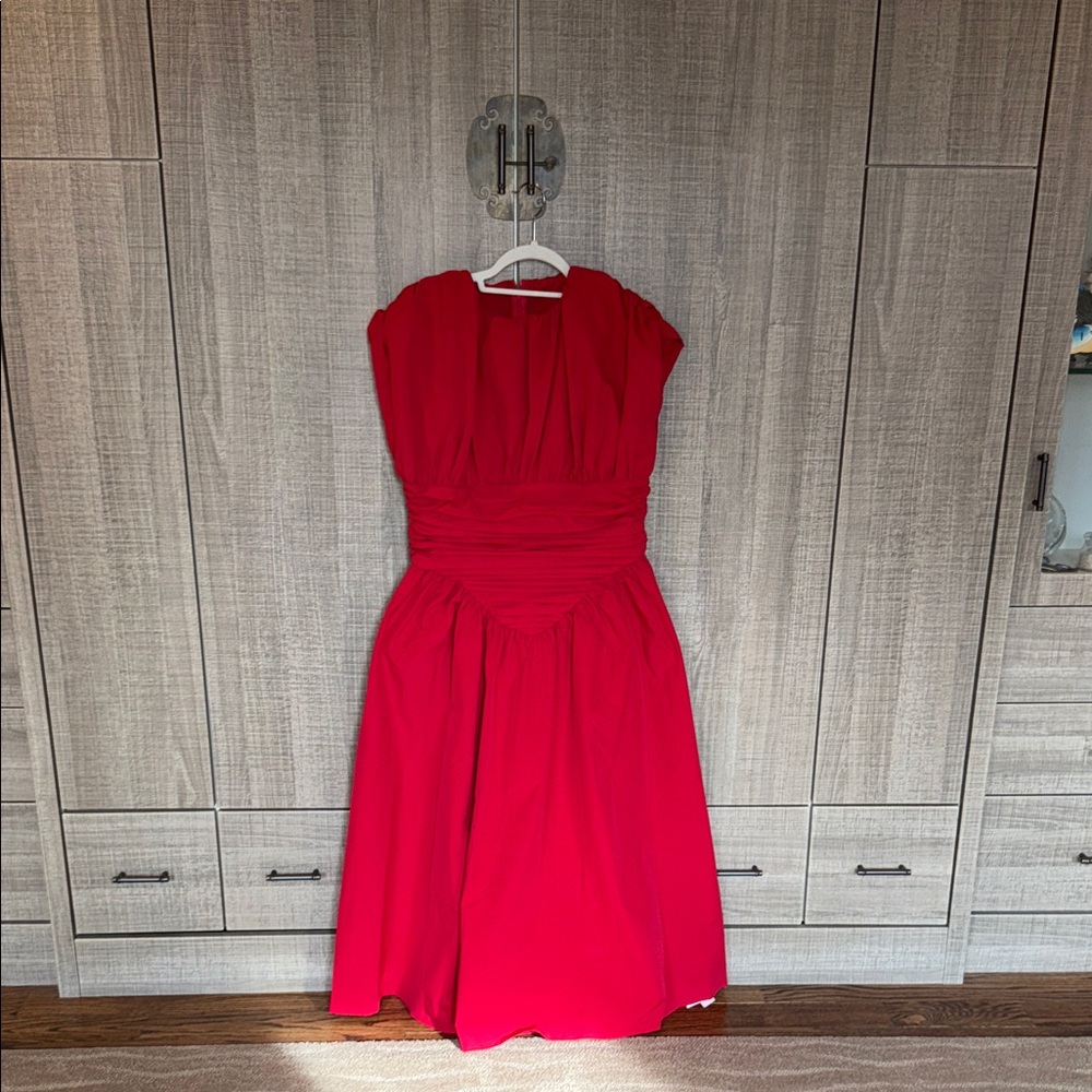 Micas‎ Solid Ruched Maxi Dress - Picture 5 of 17